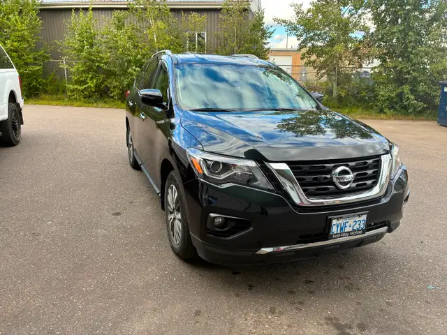 2020 Nissan Pathfinder SV Tech Sale.