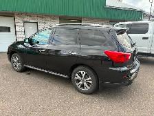 2020 Nissan Pathfinder SV Tech Sale. - Photo 6