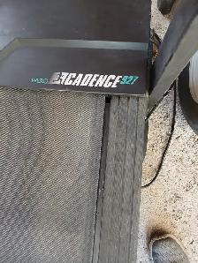 Treadmill - Photo 4