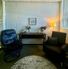 Furnished Counselling / Consultation Room for Rent – Burnaby – $ - Photo 2