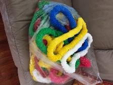 48COLLIERS NEUFS POUR FÈTE OU CADEAU $1.00CHAQUE OU $10.00POUR12 - Photo 2