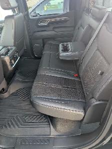 2022 Chevrolet Silverado 1500 High Country 4WD – 72,000 km – Exc - Photo 8