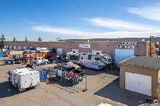 PRICE DROP! COMMERCIAL WAREHOUSE IN A PRIME LOCATION! - Photo 5