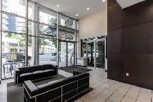 Exclusive Offer: Private Room for Rent with Utilities Included - Photo 8