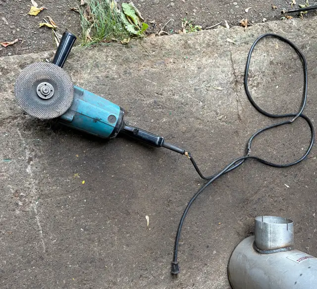 makita 7 inch heavy duty grinder