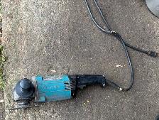 makita 7 inch heavy duty grinder - Photo 2
