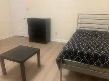 Renovated Room for Rent in House - Photo 3