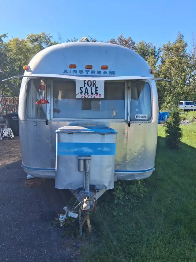 Ambassador Landyacht Airstream