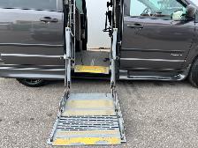 2016 Dodge Grand Caravan WHEELCHAIR VAN-POWER RAMP-HAND CONTROLS - Photo 2