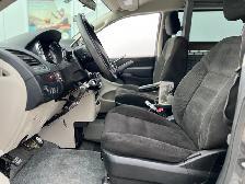 2016 Dodge Grand Caravan WHEELCHAIR VAN-POWER RAMP-HAND CONTROLS - Photo 13