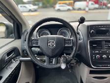 2016 Dodge Grand Caravan WHEELCHAIR VAN-POWER RAMP-HAND CONTROLS - Photo 17