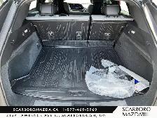 2024 Cadillac LYRIQ Tech EV| TECH PKG| 1 OWNER - Photo 9