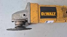 5' Dewalt DW831 Angle Grinder (32681008) - Photo 3