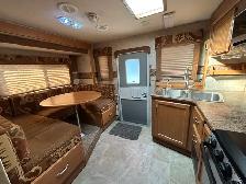 Okanagan ULT 11'6 Truck Camper with 2 slides - Photo 6