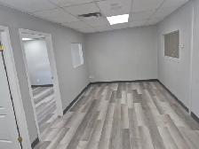 ✨ Multiple Office Spaces Available – Rent Today ✨ - Photo 7