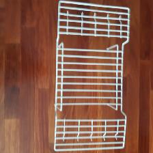 1RANGE-VAISSELLENEUF 20'LONx10'LARx6'HAU À ARMOIRE CUISINE$15.00