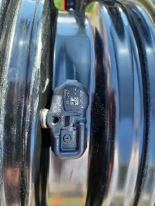ROUES EN ACIER (RIMS)   ENJOLIVEURS  TPMS - Photo 2