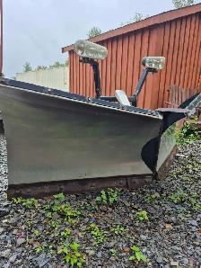 2007 F250 diesel and 8'6' stainless v plow - Photo 2