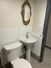 Bachelor Basement Apartment $1350 Lansdowne Station - Photo 3
