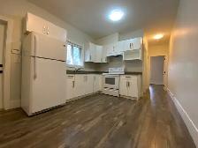 Burnaby Ground Level 2 beds and 1 bath Suite for Rent! - Photo 2