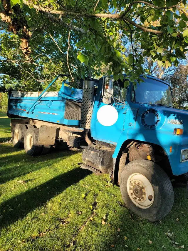 Ford 1992 Tandem Truck For Sale