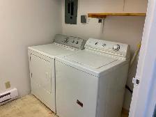 Townhouse in Surrey's Cloverdale Neighbourhood for Rent! - Photo 9