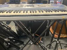 Yamaha PSR-275 Keyboard Stand @ Cashopolis!! - Photo 2
