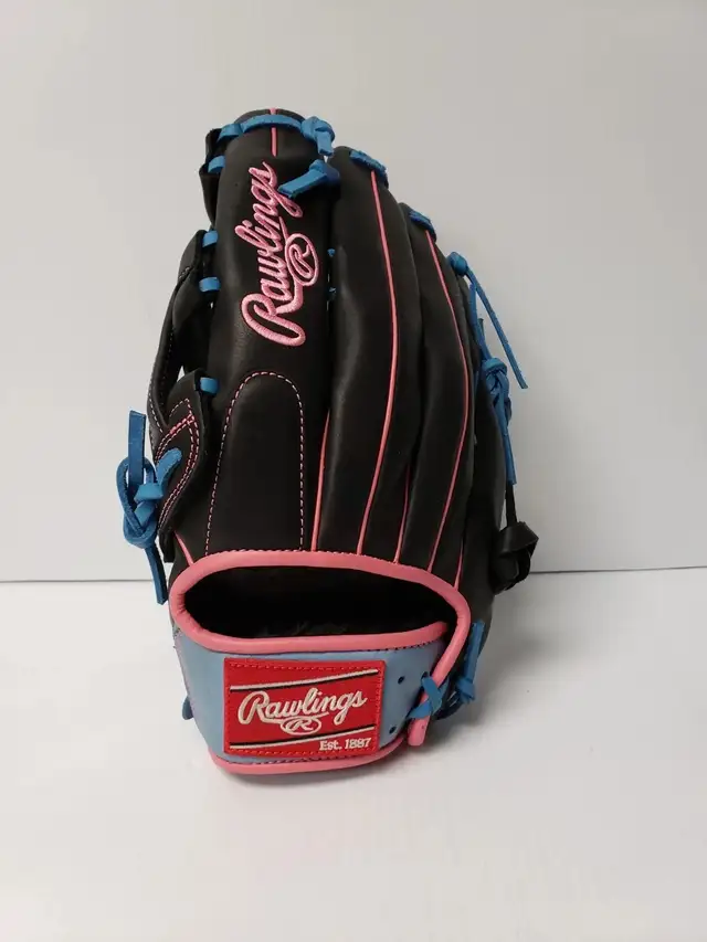 (9923107) Rawling R93029-6BP RHT Baseball Glove