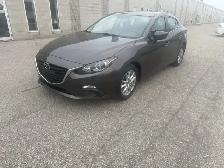 2016 MAZDA3 4DR SEDAN - Photo 2