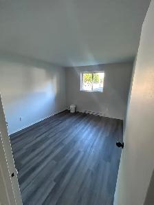 superbe 4 1/2  tout rénové , comme un condo . - Photo 8