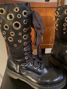 Doc Martens - Photo 3