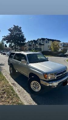 1999 Toyota 4Runner sr5 - Photo 2