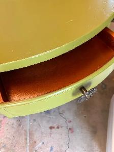 Avocado Green Coffee Table - Photo 3