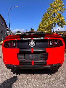 2014 Ford Mustang Shelby GT500 Convertible - Photo 4