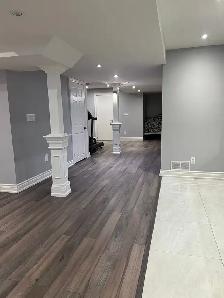 FULLY RENOVATED BACHELOR SUITE | PRIVATE ENTRANCE   LAUNDRY - Photo 4