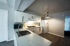 Spacious 7-Bed House in Prince of Wales! Near AC&Carleton! - Photo 2