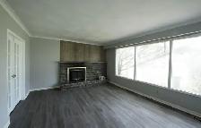 Spacious 7-Bed House in Prince of Wales! Near AC&Carleton! - Photo 4