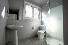 Spacious 7-Bed House in Prince of Wales! Near AC&Carleton! - Photo 6