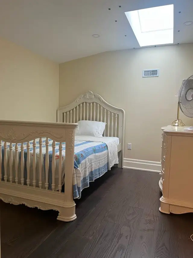 ROOMS FOR RENT