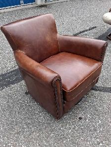 Real leather chair swivel $480 - Photo 2