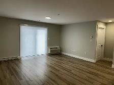 405-30 Patience Ln., 2Bed Den/2Bath, 1300 sqft, Available Dec.1 - Photo 5