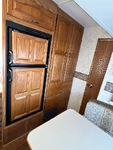 35’ Keystone Cougar fifth Wheel, quad bunk Polar Package - Photo 10