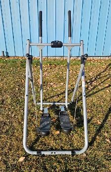 Elliptical - Photo 4