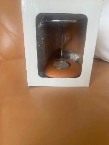 Petit brûleur huiles essentielles, neuf haut 5po bouteille , 12$ - Photo 2