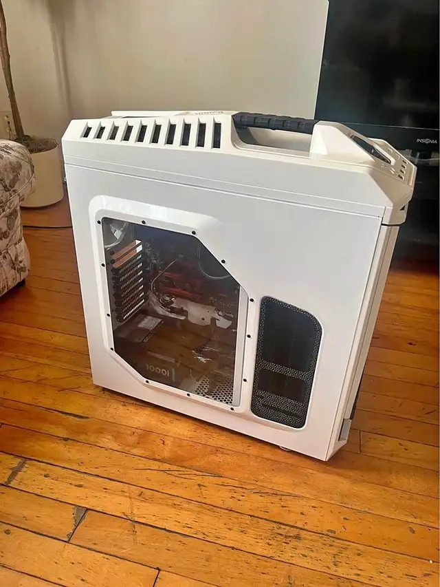 COOLMASTER STRYKER PROFESSIONAL GAMER CASE BRAND NEW !