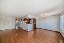 $1950/mo 2 Bedroom Main Floor Suite - Photo 6