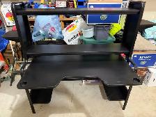 Fredde Gaming Desk For Sale - Photo 3