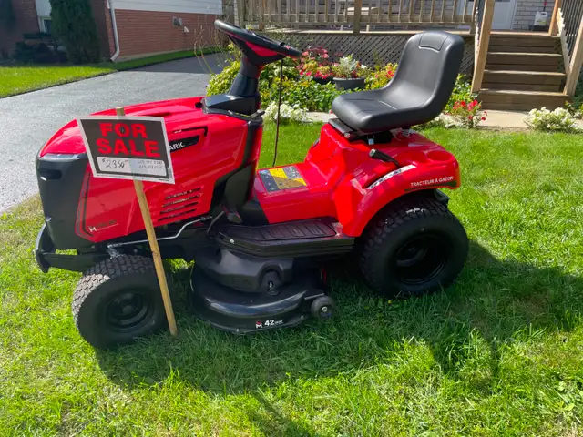 Lawn Tractor - Like new!