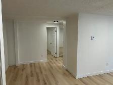 Large 4 1/2 renovated, hot water included West Island NEAR ALL - Photo 4