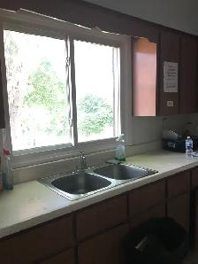 Room for rent - Photo 7